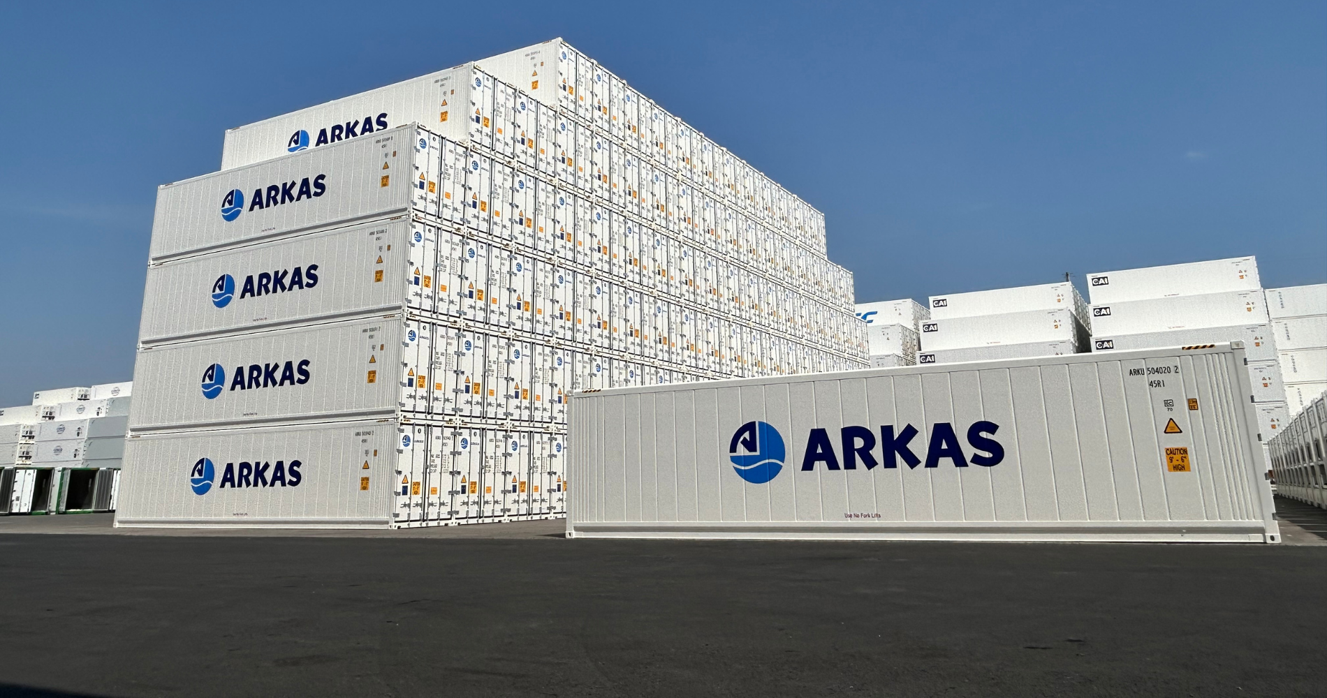 Arkas Line Strengthens Its Reefer Fleet with 500 New Containers - Logipedia
